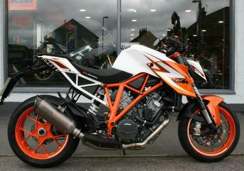 2016 KTM 1290 SUPER DUKE R SPECIAL EDITION at Teasdale Motorcycles, Yorkshire