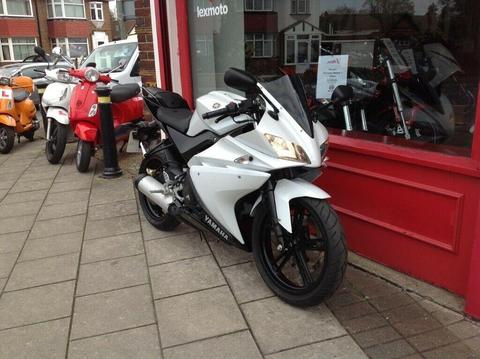 YAMAHA YZF R 125 IN VERY GOOD CONDITION BEEN DRY STORED FOR 6 YEARS JUST HAD FIRST MOT DELIVERY POSS