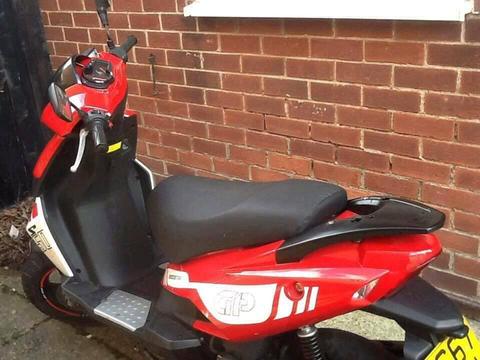 Nearly new red Motorini GP50 very low mileage, hardly used Moped