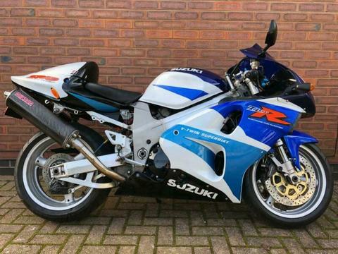 1999 SUZUKI TL1000R - V-TWIN - STUNNING BIKE - EXTRAS - RUNS SUPERB - SERVICED