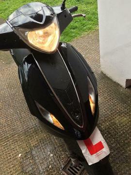 Piaggio fly v3 150cc reg as 125cc fresh Honda Yamaha 300cc 250cc mallosi