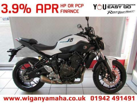 YAMAHA MT-07 ABS WHITE, 2019 REG 0 MILES, 3.9% APR HP OR PCP FINANCE AVAILABLE