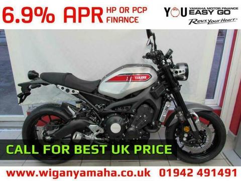 YAMAHA XSR900 ABS 2019 MODEL IN GREY OR BLACK. 850cc CP3 RETRO NAKED BIKE
