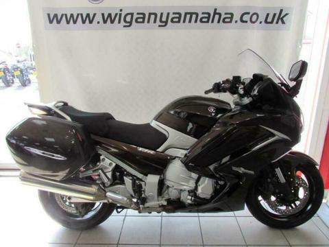 YAMAHA FJR1300AE, 14 REG 13689 MILES, ELECTRONIC SUSPENSION MODEL WITH PANNIERS