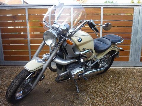 BMW R1200C, 1999 with 15200 miles in Ivory with Blue leather saddle bags & King & Queen Seat