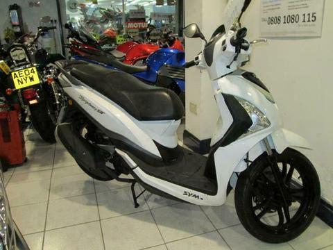 Sym Symphony 125 WITH ONLY 5643 MILES FROM NEW