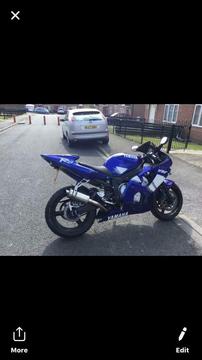 Yamaha R6