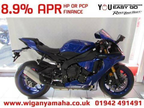 YAMAHA R1, 68 REG ONLY 29 MILES, 2018 MODEL WITH BLIPPER QUICK SHIFTER
