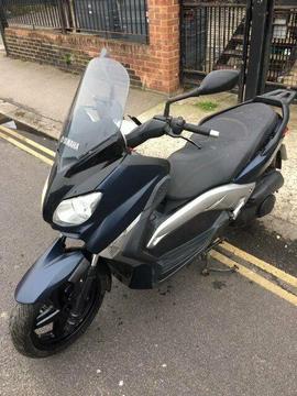 2012 Yamaha YP250-R X-MAX yp 250 r xmax in Blue great condition