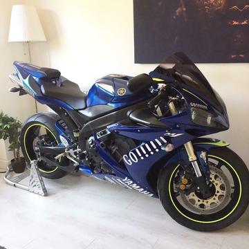 2005 Yamaha r1, 12 months mot, only 11k miles, just serviced. Cheapest available!!